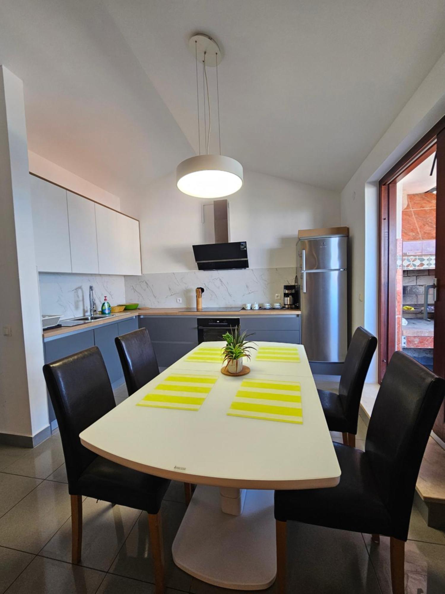 Apartman Sea View Vantacici Dış mekan fotoğraf